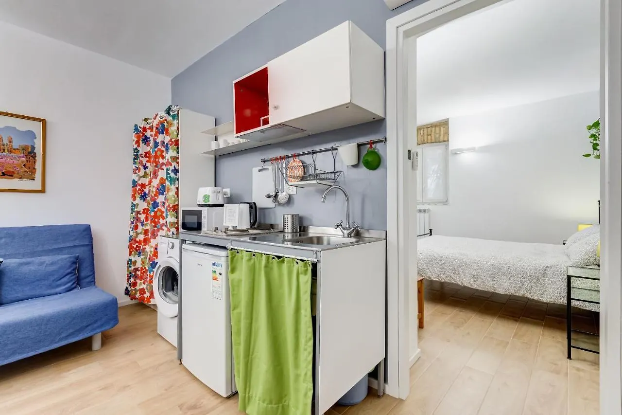 Apartment M&C San Pietro Basement House Italy